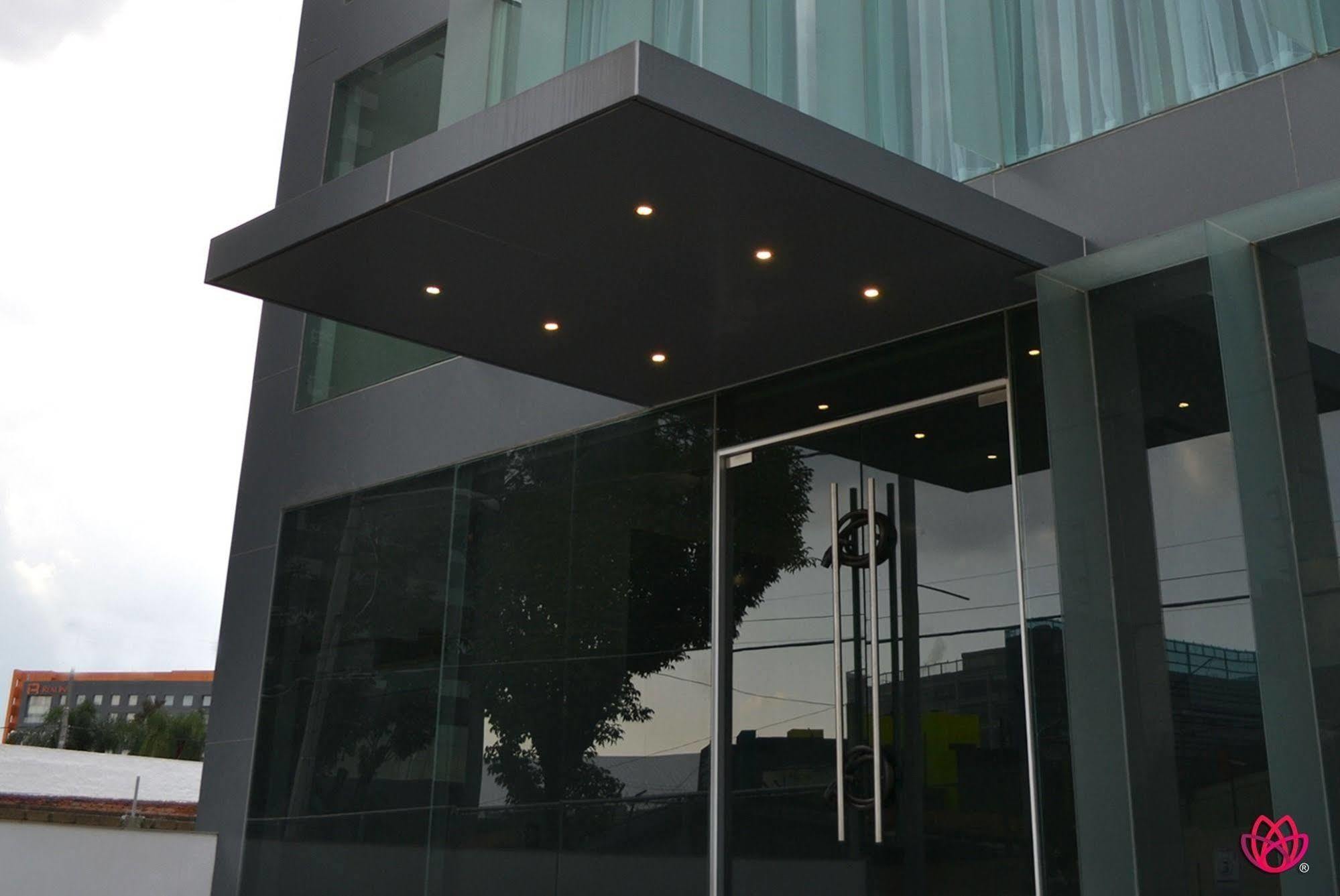 Hotel Y Tu Expo Guadalajara Kültér fotó