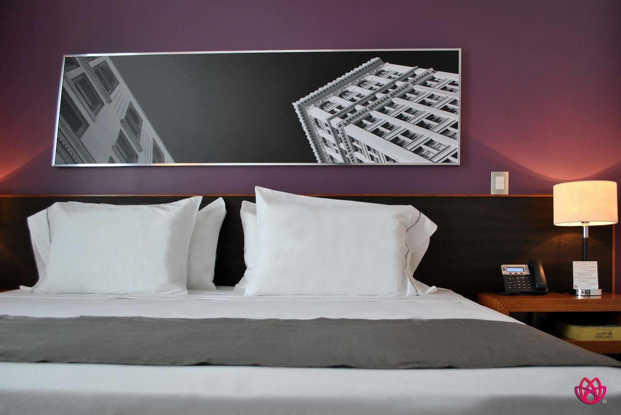 Hotel Y Tu Expo Guadalajara Kültér fotó